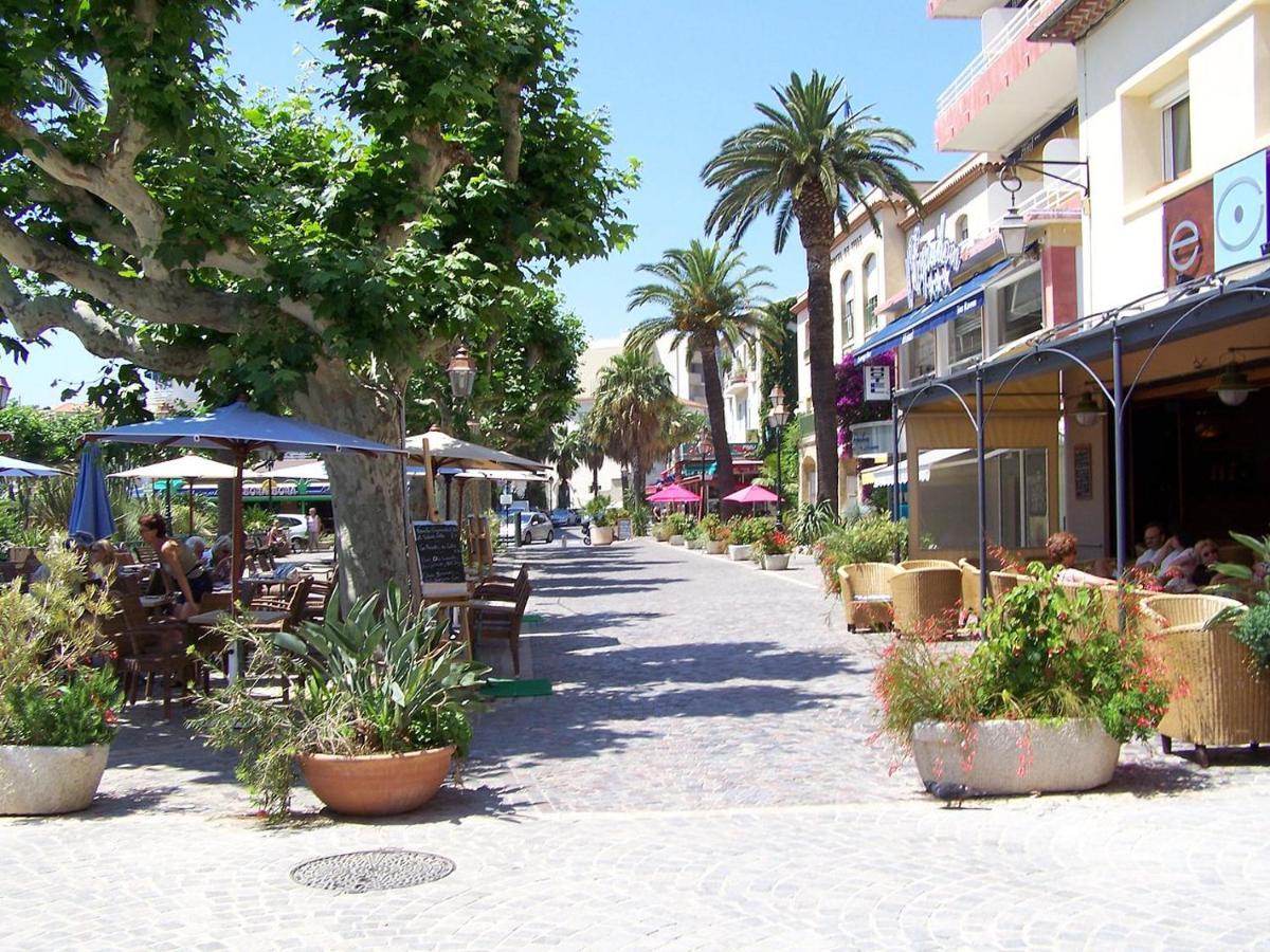 T2 rue piétonne Le Lavandou climatisé Esterno foto
